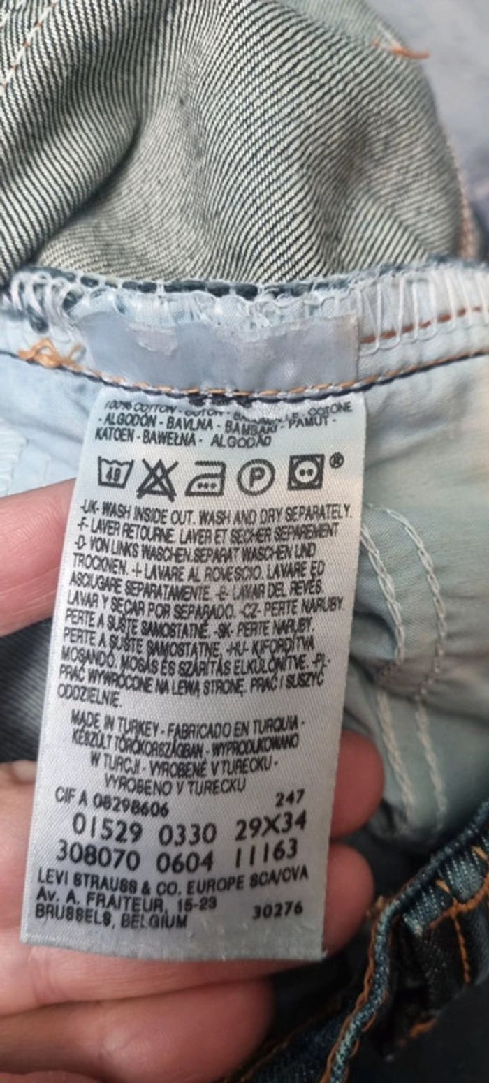 Jean Levi's taille 29 - photo numéro 3