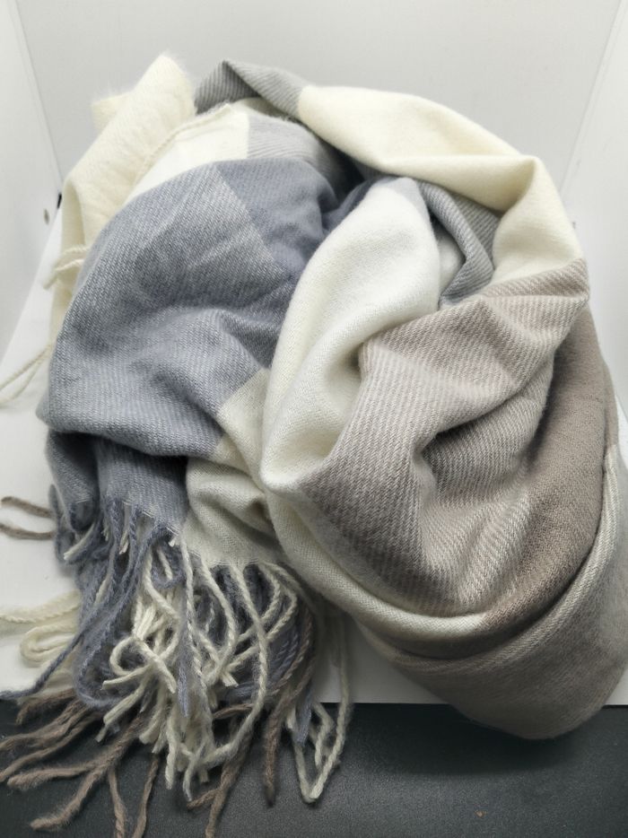 Écharpe style Burberry