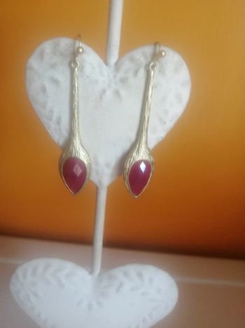 🌸Boucles d'oreilles  dorées tulipe fushia "Vintage " 🌸