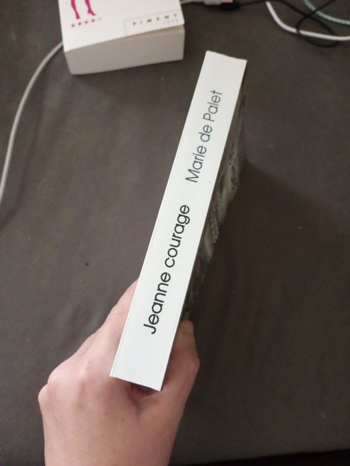 Jeanne Courage - photo numéro 2