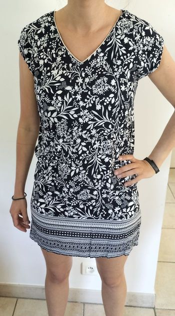 Robe courte / tunique marine et blanche - 36