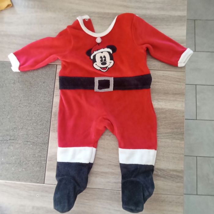 Pyjama taille 1 mois
