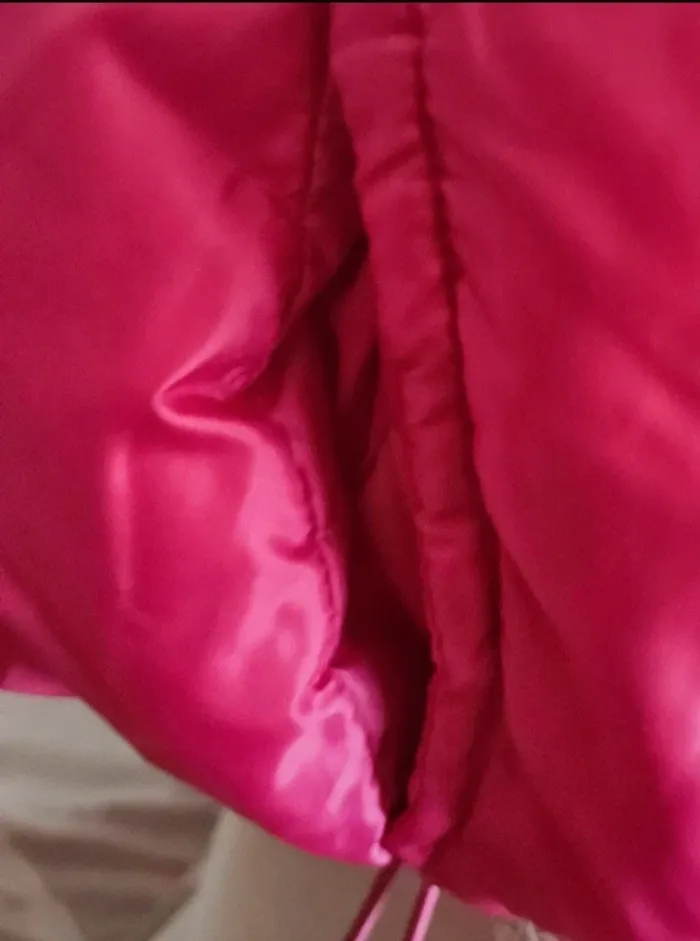 Doudoune courte sans manches rose fushia Max Mila Taille M/L Neuve - photo numéro 3