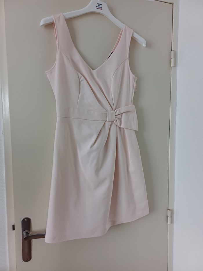 Robe Naf Naf taille 38