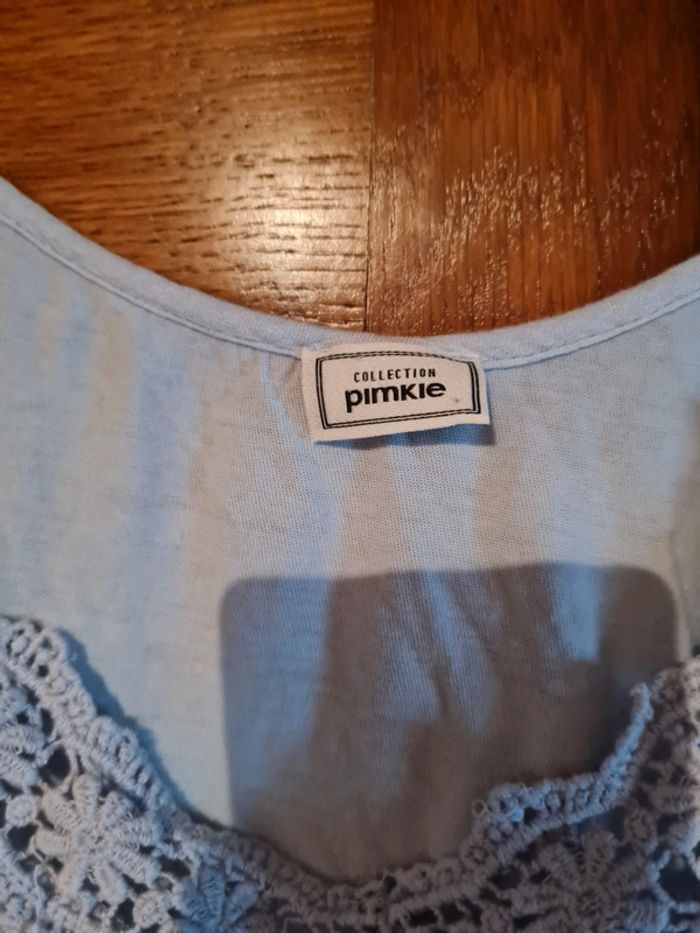 Haut épaule dénudée - photo numéro 2