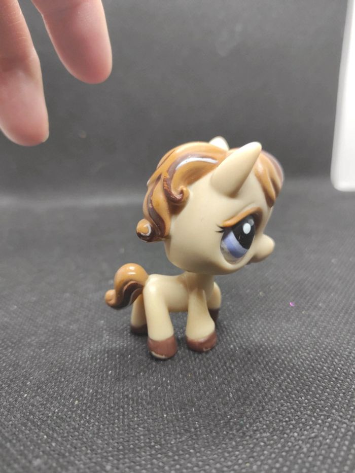 my Littlest Petshop LPS horse cheval 1142 #geektradelpscheval - photo numéro 3