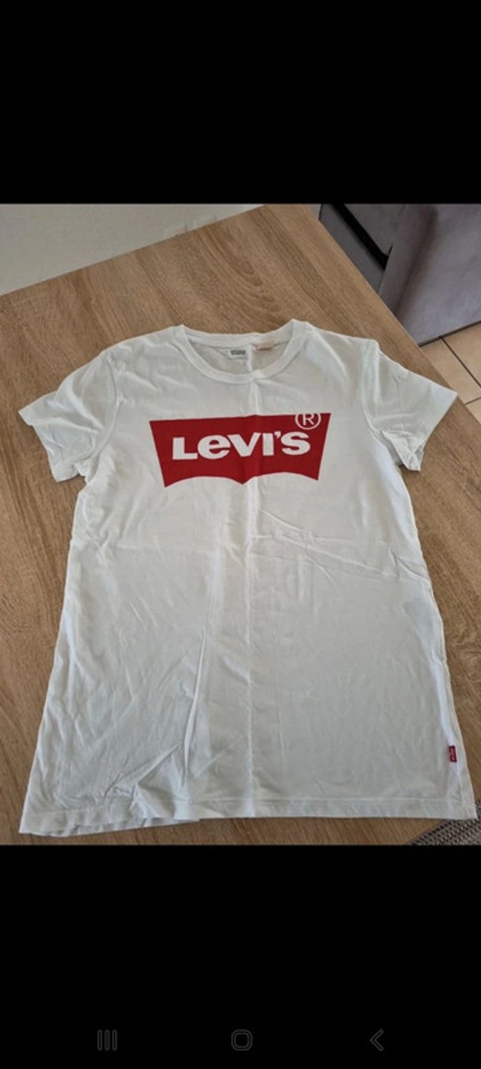 Tee shirt levi's