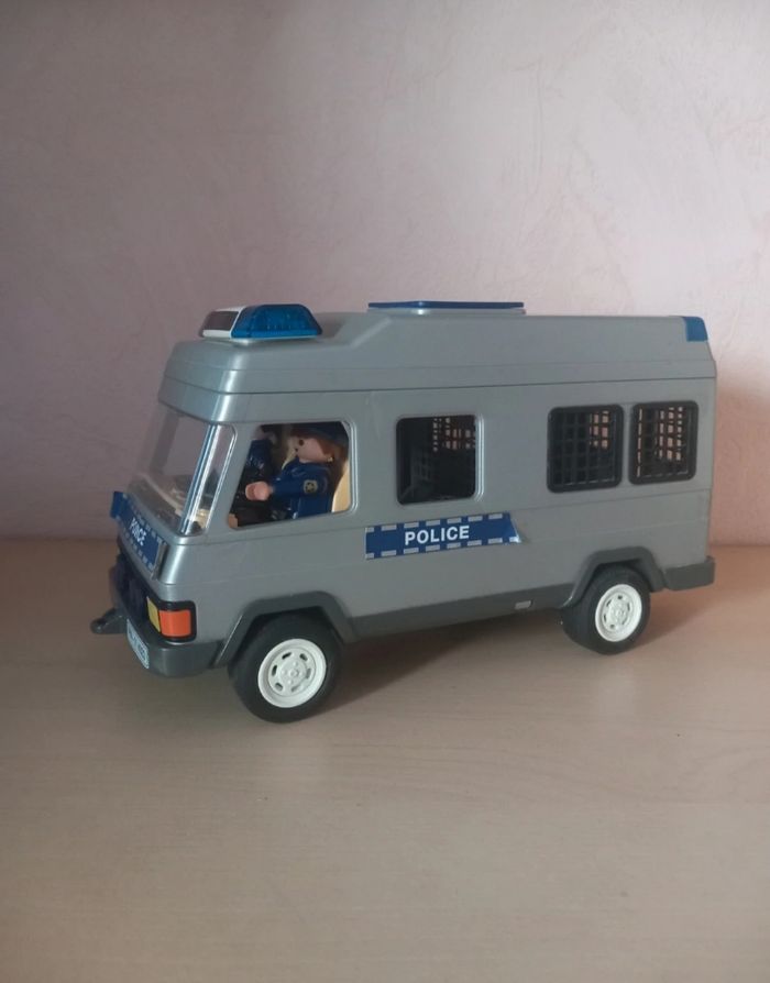 Fourgon de police Playmobil n°4023 - photo numéro 4