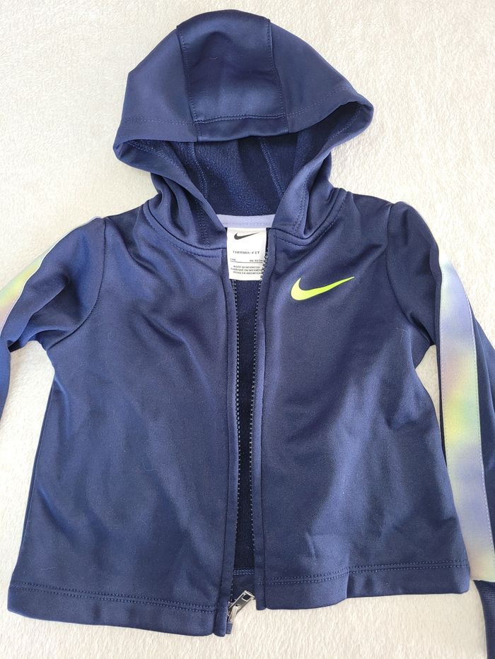 Ensemble jogging nike fille 24 mois - photo numéro 2