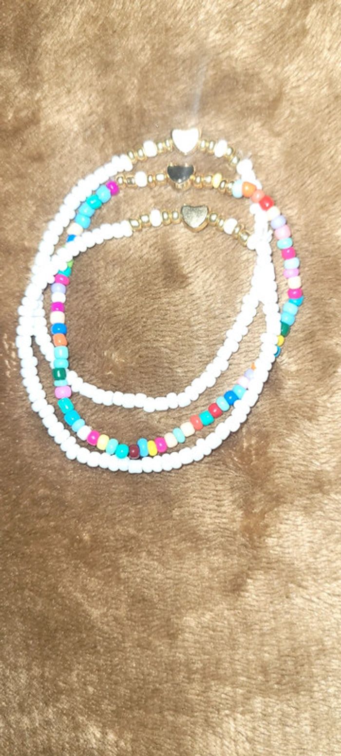 Lot de 3 bracelets cœur perles multicolore et blanches - photo numéro 6