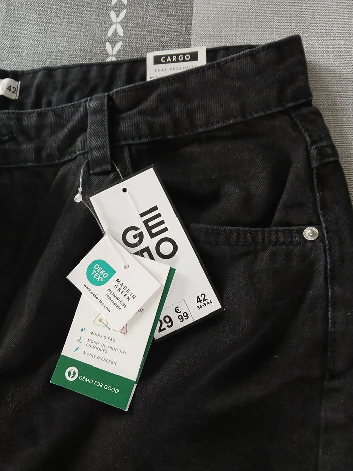 Pantalon Cargo Gémo taille 42 - photo numéro 2