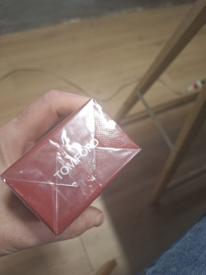 Parfum Liste Cherry Tom Ford - photo numéro 2