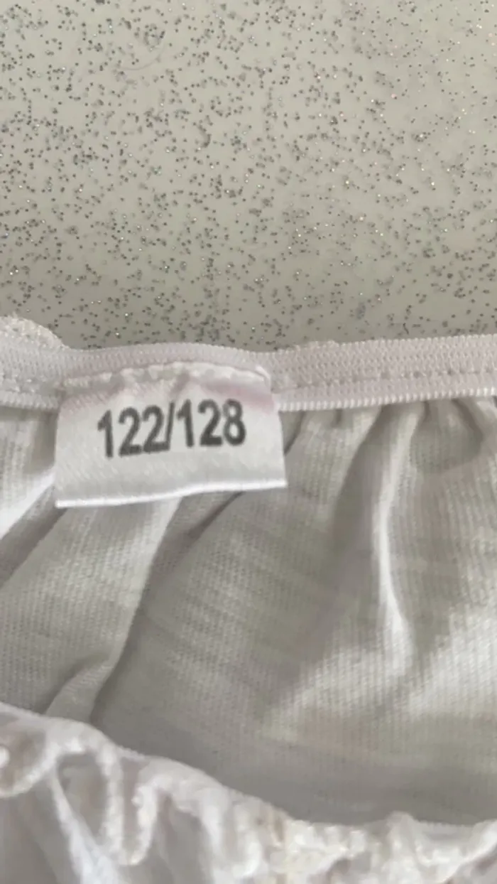 Tee-shirts taille 8 ans - photo numéro 3