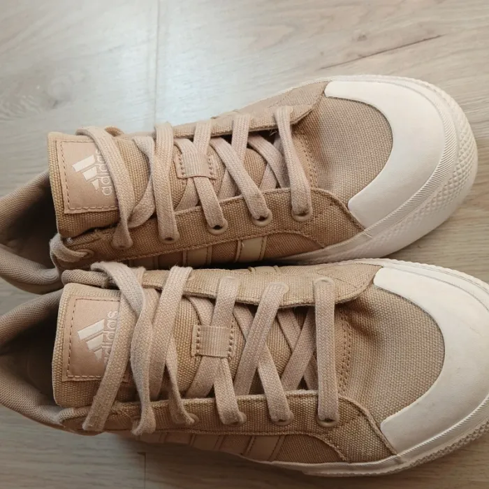 Basket Adidas Bravada - photo numéro 4