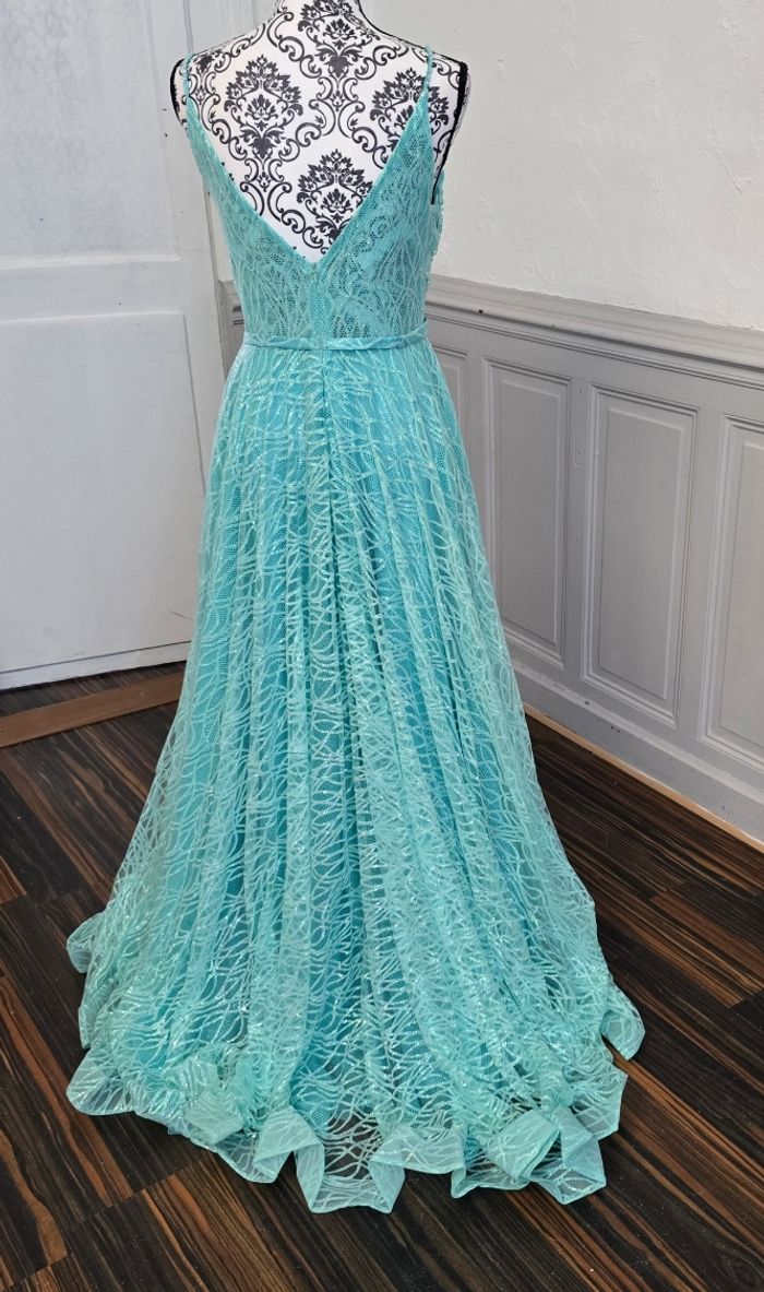 Robe de soirée vert d'eau pailleté taille 40 L - photo numéro 9