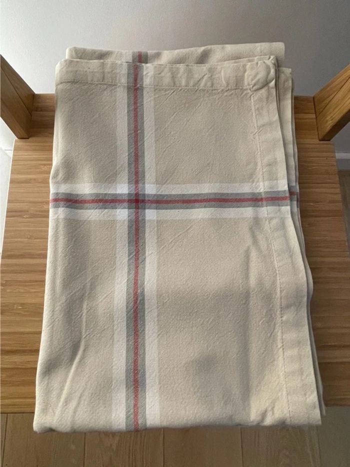 nappe carrée
