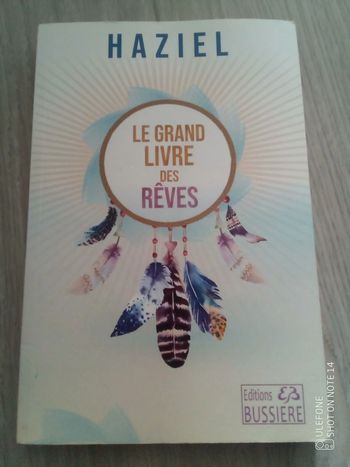 LE grand livre des rêves Haziel