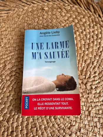 Livre une larme m’a sauvée