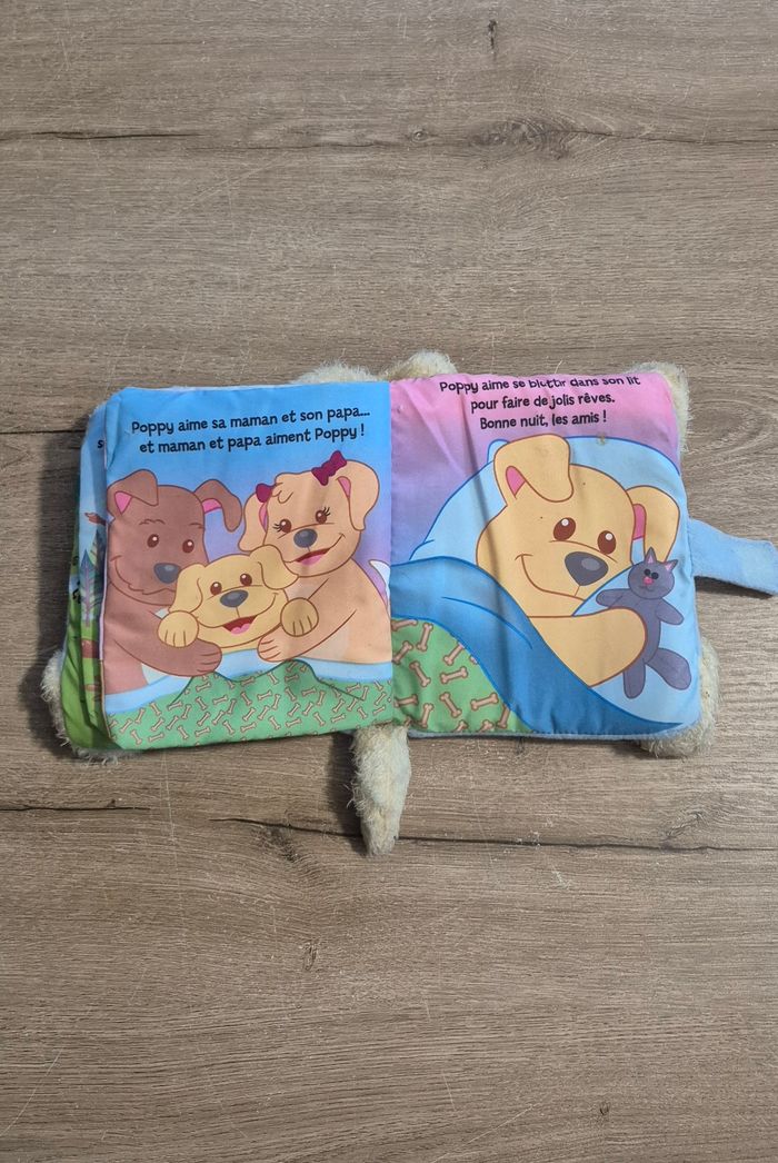 Livre en tissus vibrant Poppy aime - photo numéro 7