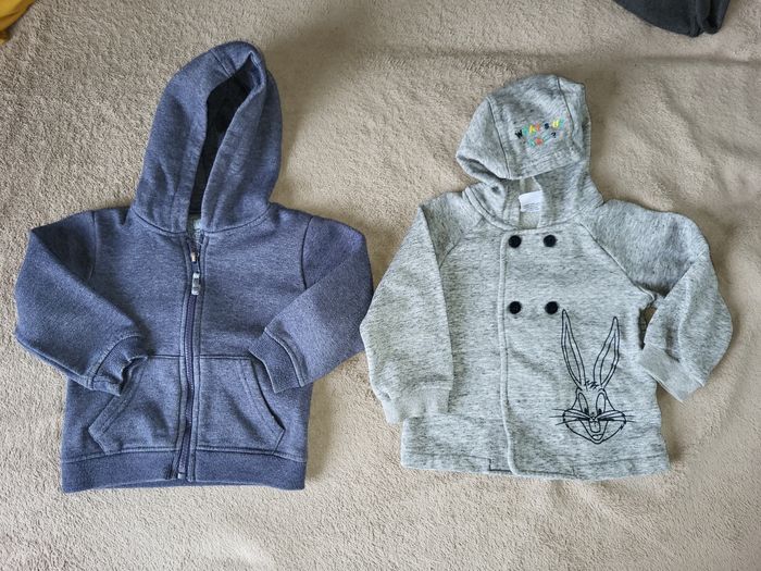 Lot vêtements garçon
18mois - photo numéro 2