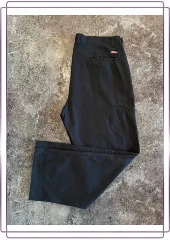 Chino noir homme Dickies taille 46 XL Men black chinos Pantaloni neri uomo Schwarze Chinos Herren