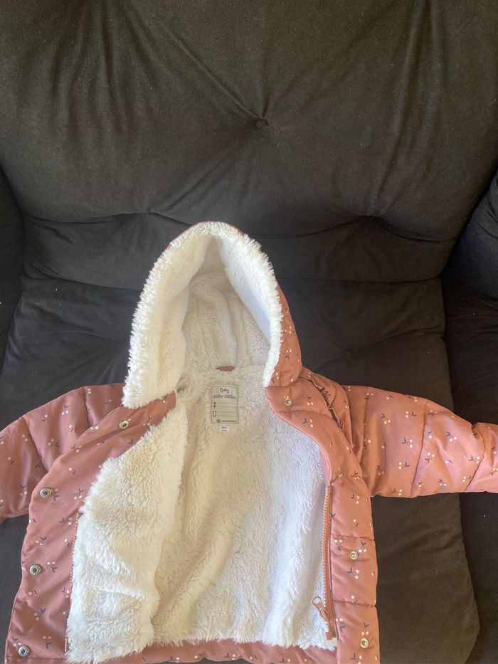 Manteau très bon état d hiver 24 mois