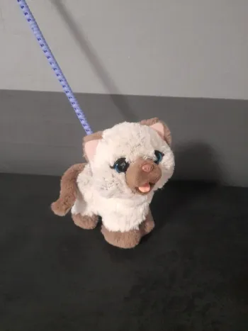 Peluche interactive chiot