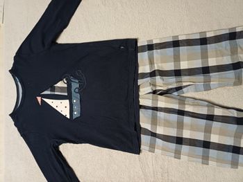 Pyjamas Okaïdi 8 ans (réf perso V108)(familleac72)