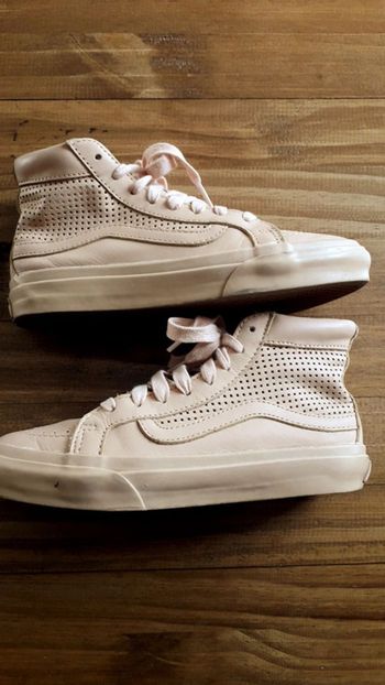 Vans montantes en cuir abricot Edition limitée