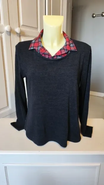 Pull chemisier à col pointu rayé T36/38 - Armand Thiery