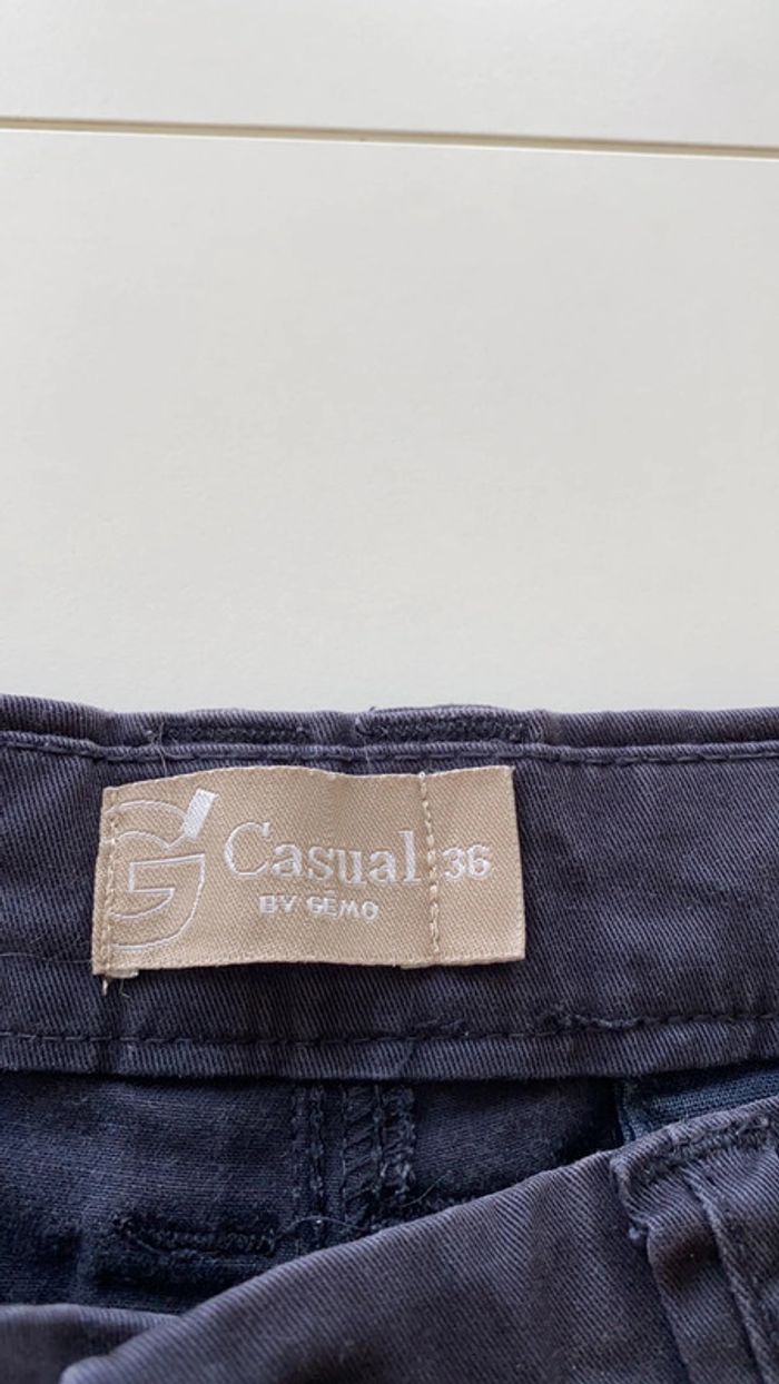 Short bleu marine - photo numéro 2