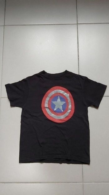 Tshirt manche courte Captain América 6-7 ans