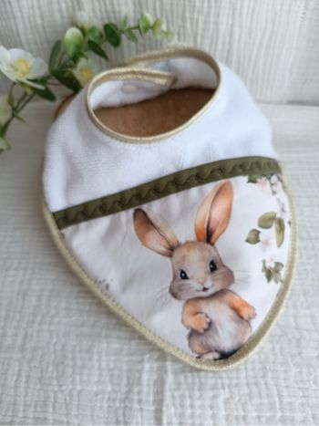 Bavoir naissance lapin
