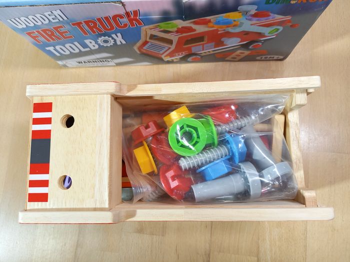 🔨 Camion pompier outils en bois - photo numéro 8