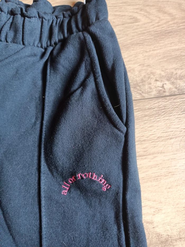 47. Pantalon jogging 146/152 - photo numéro 3