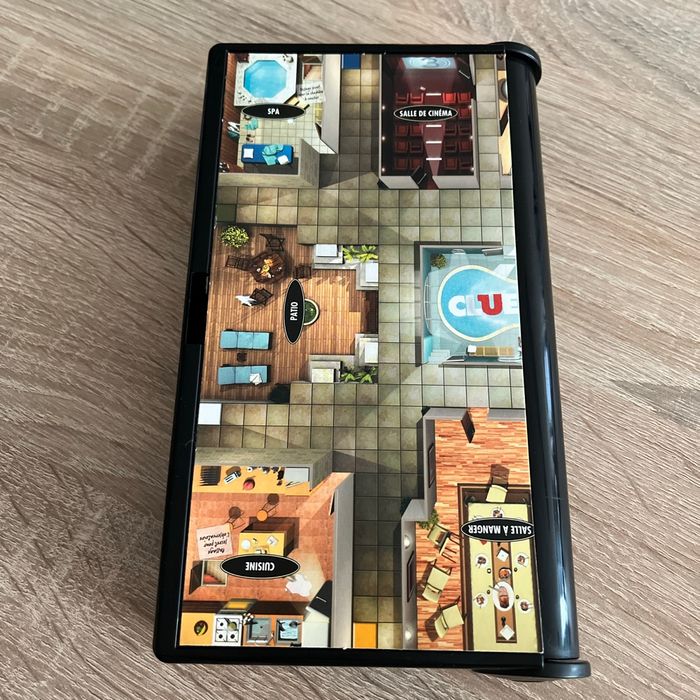 Cluedo édition voyage
