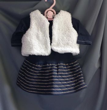 Robe petit bateau et gilet t 6 mois