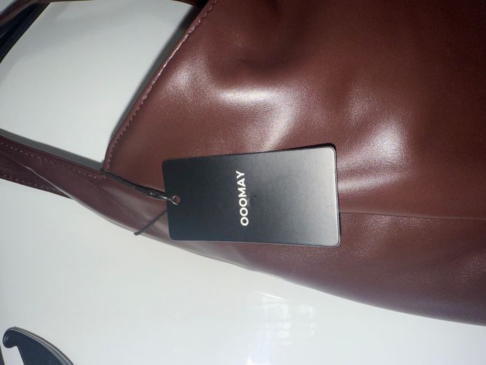 sac à main en cuir jamais utilisé
