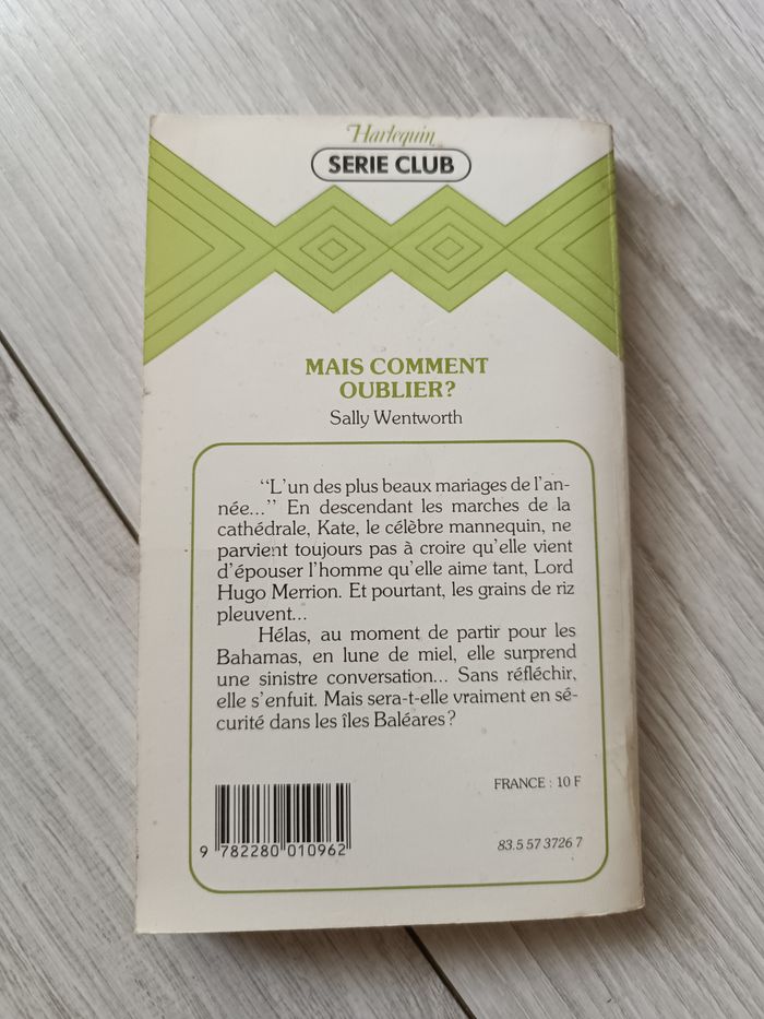 Livre Harlequin série club - photo numéro 2