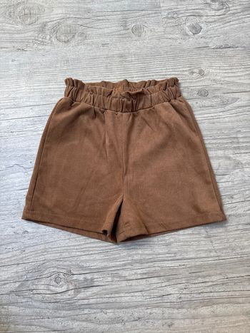 Short en style daim 110-116cm 6-7ans NSE