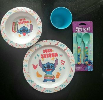 🍽️ Lot vaisselle pour repas enfant Stitch Disney – Complet – Neuf avec étiquettes
