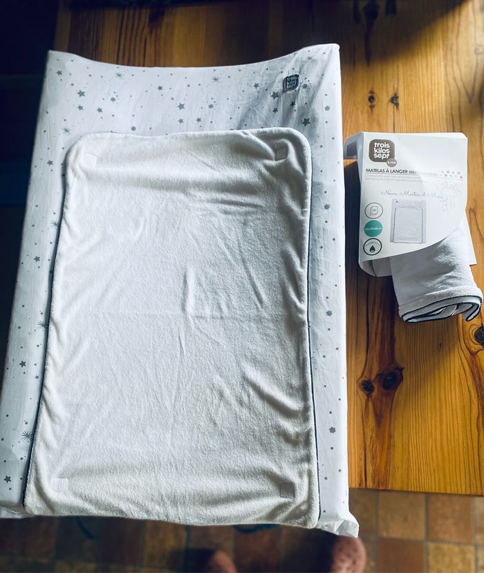 Matelas à langer avec housse - photo numéro 2