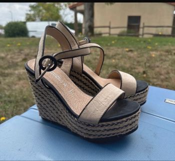 Chaussures à talon 