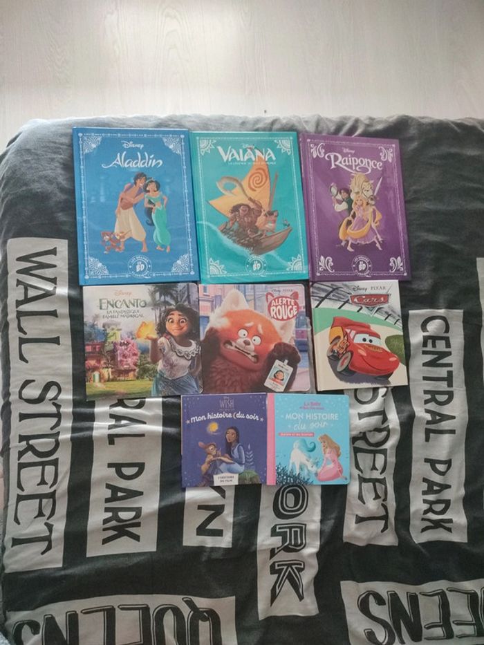 Lot livres Disney