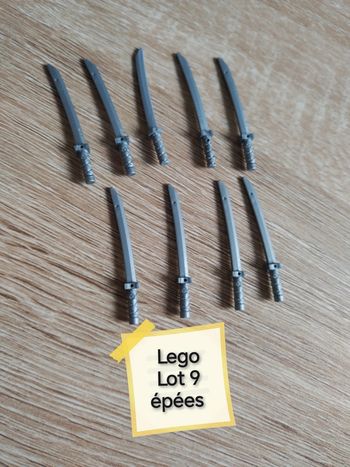 Lego lot 9 épées