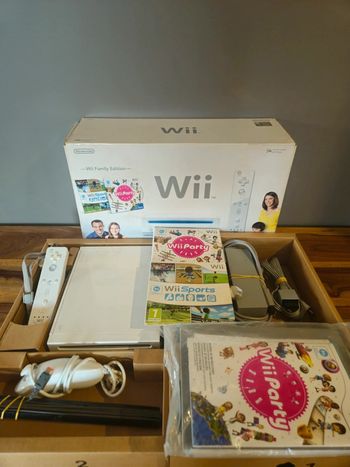 Nintendo Wii # Pack Wii Party et Wii Sports en boite #