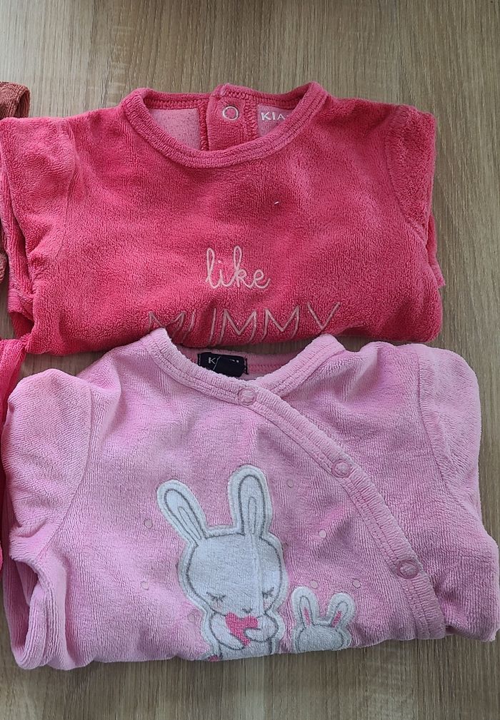 Lot vêtements fille 1 mois (44 pièces) - photo numéro 3