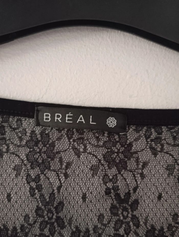 Blouse noire à dentelle, en taille M/38 - photo numéro 2