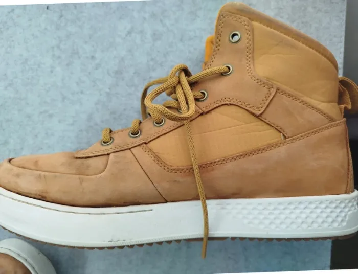 Chaussures Timberland Taille 45 - photo numéro 8