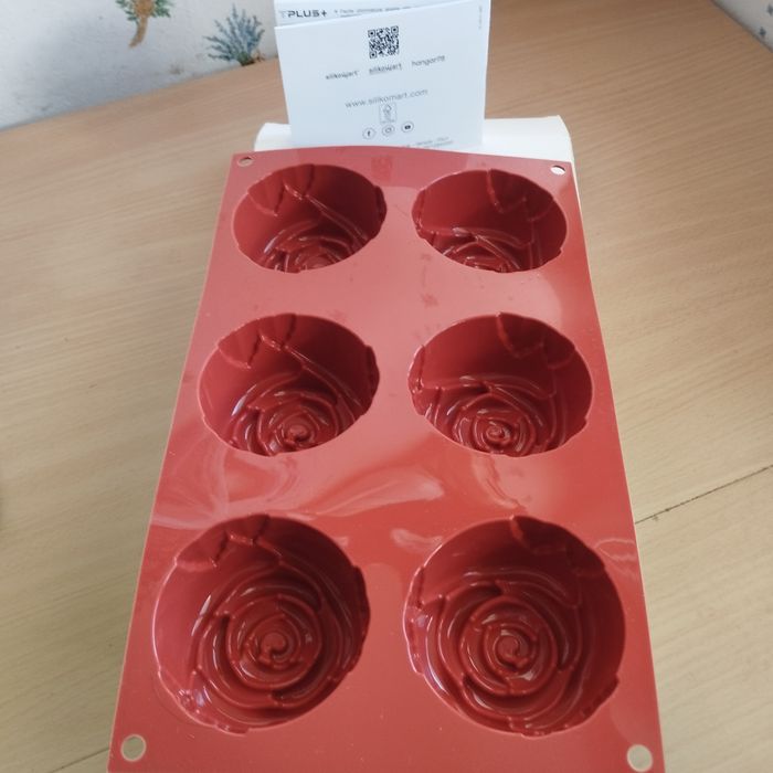 Moules Silicone 3D 6 Roses de Silikomart Neuf - photo numéro 4
